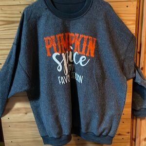 Women’s sweatshirt